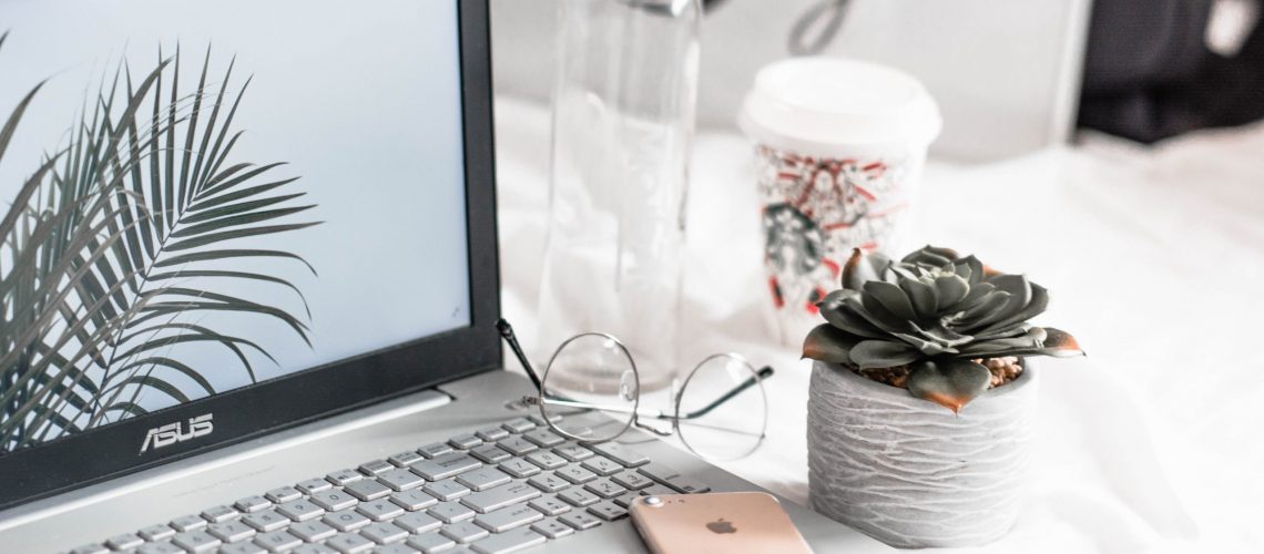 aleksander-vlad-jiVeo0i1EB4-unsplash